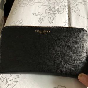 Henri Bendel large wallet